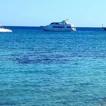 Karousos Ξενοδοχείο με διαμερίσματα Αγία Νάπα