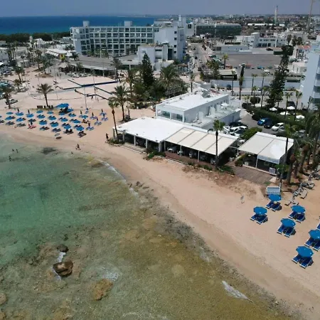Karousos أيا نابا