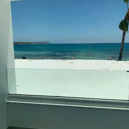 Karousos 4*