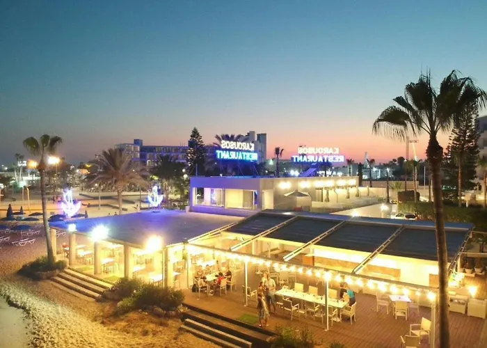 Aparthotel Karousos 4*