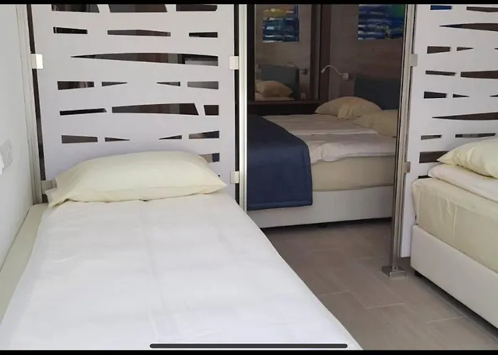 Karousos Aparthotel Ayia Napa